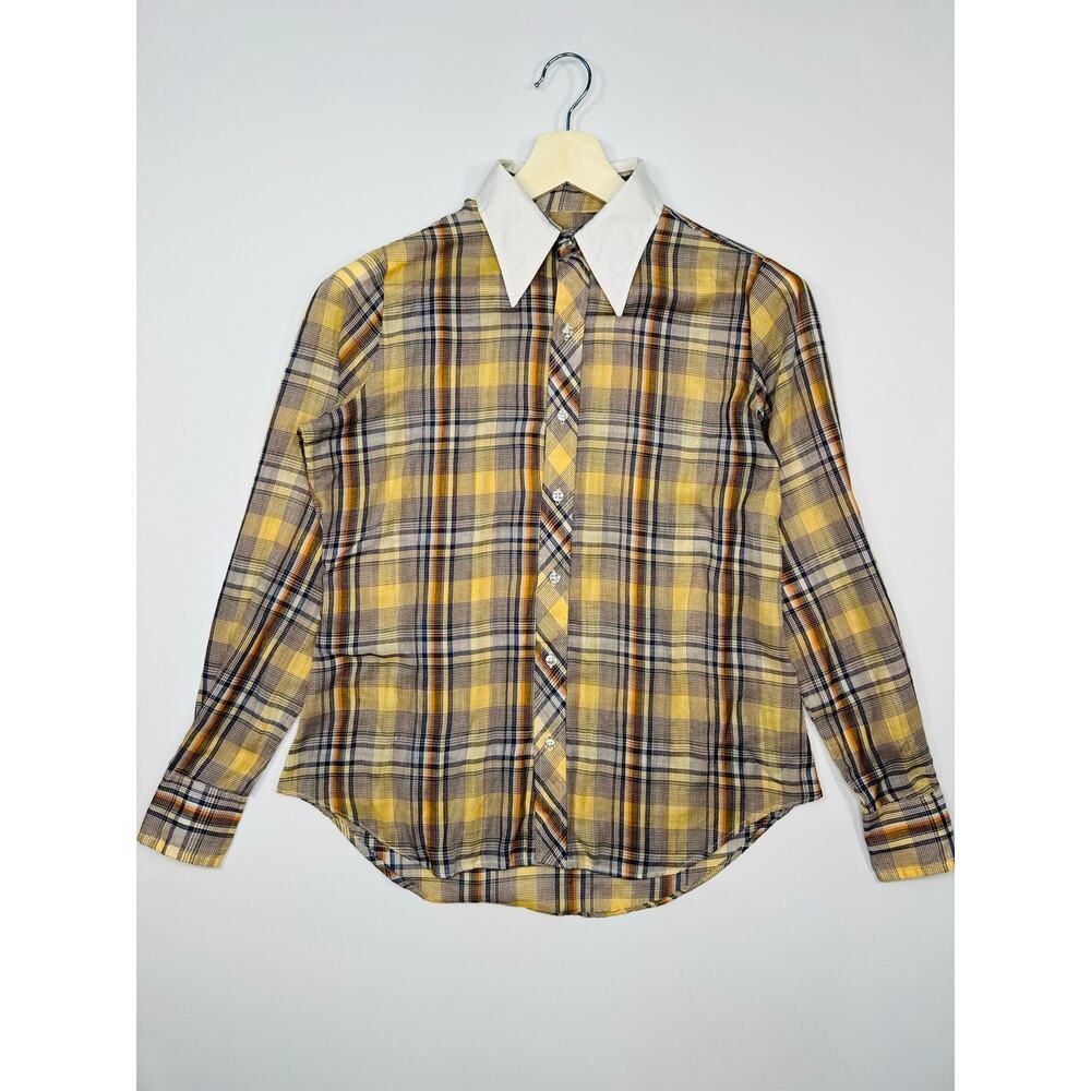 Vintage 1970’s H.I.S Plaid Button Front Shirt with Oversized Collar